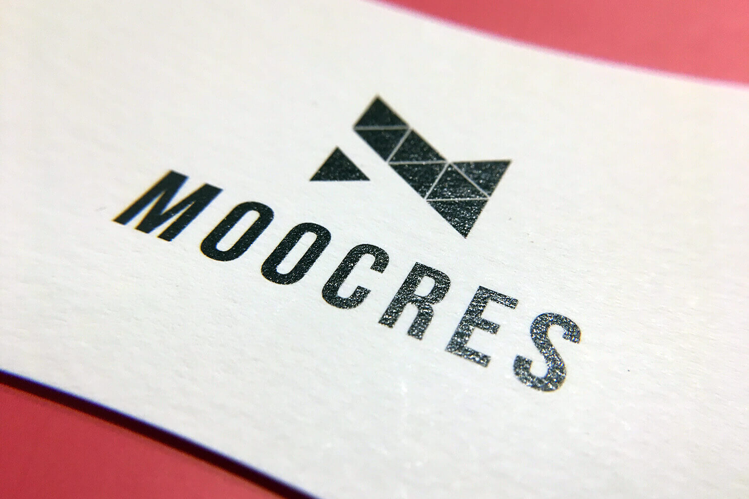 【制作実績】MOOCRESの名刺をデザインしました